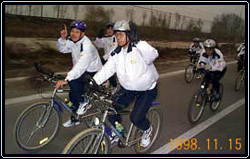 1115-4.jpg (24574 bytes)