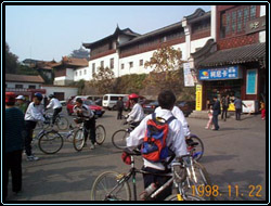 1122-4.jpg (31644 bytes)