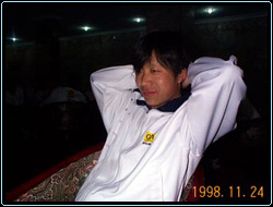 1124-4.jpg (20233 bytes)