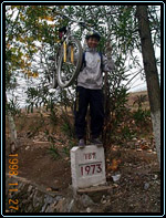 1127-1.jpg (27631 bytes)