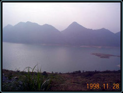 1128-7.jpg (16275 bytes)