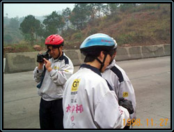 1128-9.jpg (26645 bytes)